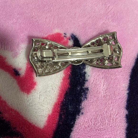 Swarovski Crystal Hair Bow Clip - Picture 4 of 5